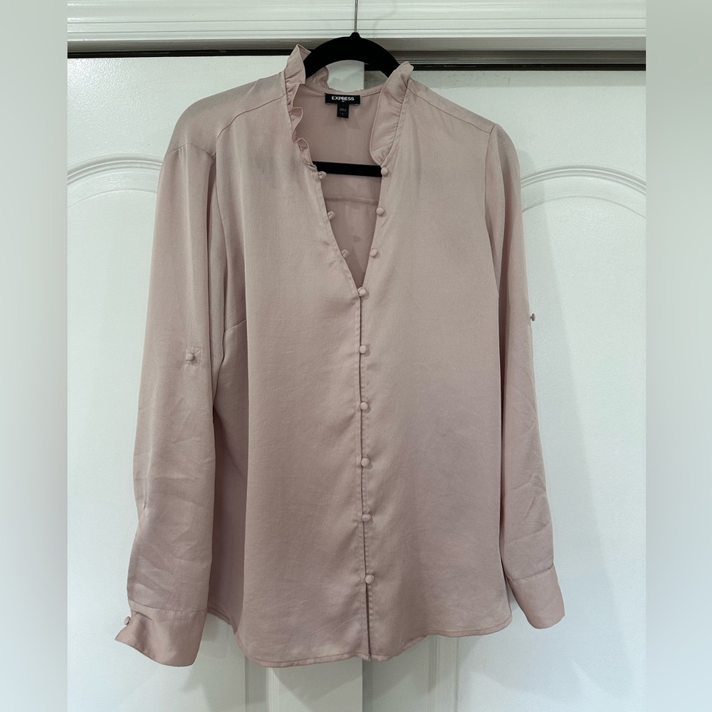 Express dusty pink blouse | button down | excellent used condition